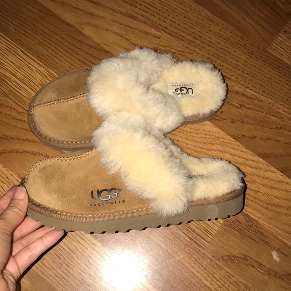 poshmark ugg slippers